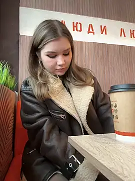 Snapshot of PumaShyXD chatting on February 12, 2025, 10:56 am PumaShyXD online show from February 12, 2025, 10:56 am