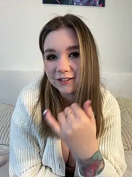 Snapshot of PumaShyXD chatting on February 21, 2025, 9:13 am PumaShyXD online show from February 21, 2025, 9:13 am