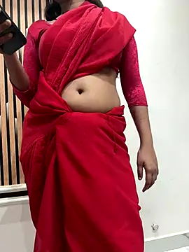 AASHI66 online show from October 7, 2025, 6:27 pm