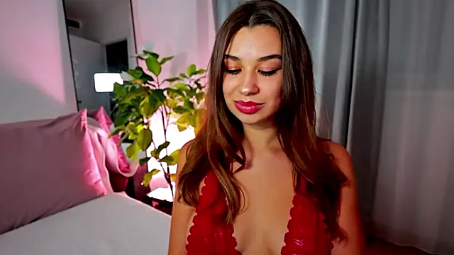 divetagrace online show from October 30, 2025, 9:15 pm