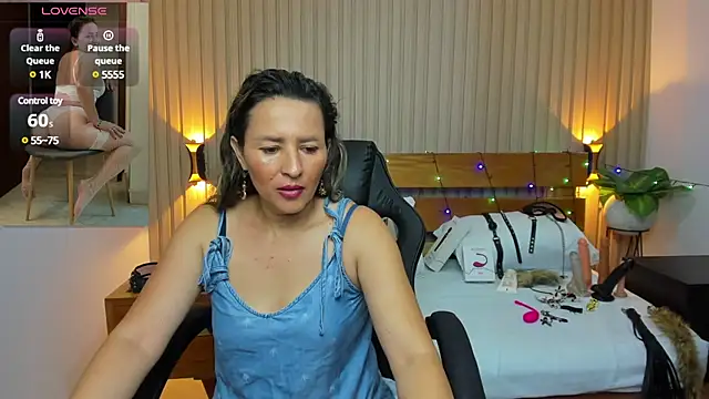 luciana ballesteros  online show from December 22, 2024, 1:00 pm
