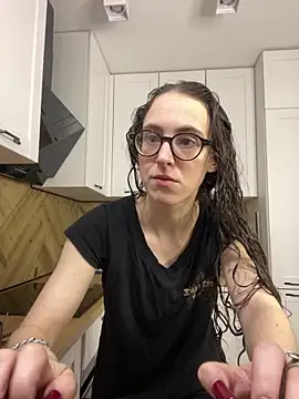 MartiniiSelenna online show from October 8, 2025, 6:00 am