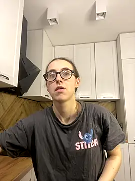 MartiniiSelenna online show from December 1, 2025, 6:40 am