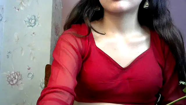 Snapshot of binisa_45 chatting on January 5, 2025, 2:52 pm binisa 45 online show from January 5, 2025, 2:52 pm