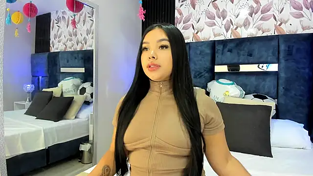MarianaGarciaa   online show from June 30, 2026, 7:04 pm