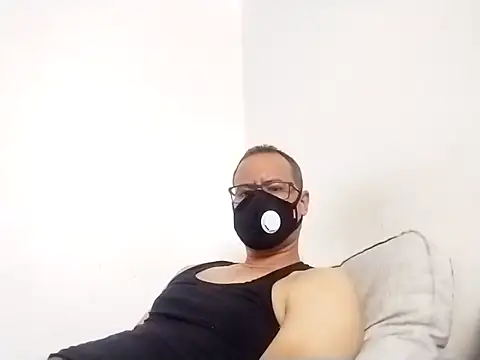 Snapshot of kareem4u chatting on November 10, 2025, 9:52 am kareem4u online show from November 10, 2025, 9:52 am