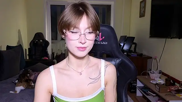 MalvinaBlum online show from February 23, 2026, 12:13 pm