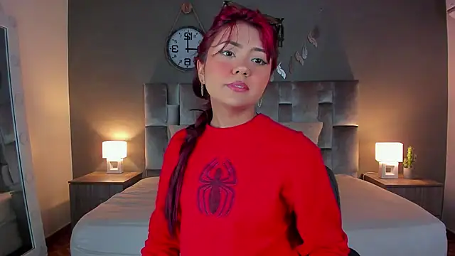 alaia-rogers online show from January 18, 2025, 11:43 am