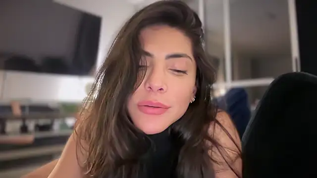 Snapshot of angelturned001 chatting on October 10, 2025, 9:08 am angelturned001 online show from October 10, 2025, 9:08 am