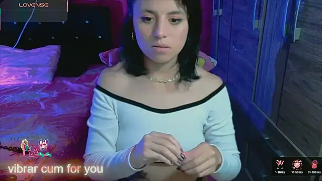 Nahomi Harper online show from April 28, 2026, 5:34 am