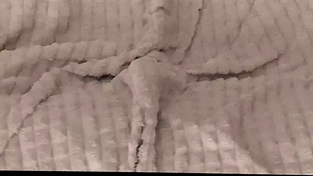 Snapshot of IceDanielles chatting on October 5, 2025, 6:39 pm IceDanielles online show from October 5, 2025, 6:39 pm