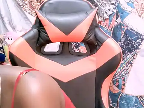 Snapshot of Harl3ysugar4u chatting on February 24, 2025, 6:36 pm Harl3ysugar4u online show from February 24, 2025, 6:36 pm