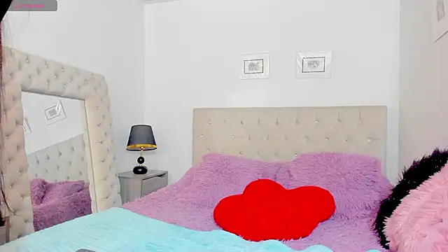 carlaperez  online show from March 6, 2026, 2:30 am