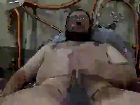 Snapshot of largepanny chatting on May 23, 2026, 8:24 pm largepanny online show from May 23, 2026, 8:24 pm