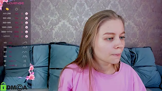 Snapshot of Polumna_cute chatting on March 3, 2025, 1:20 pm Polumna cute online show from March 3, 2025, 1:20 pm