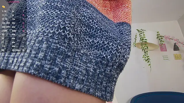 Snapshot of Bella-Franco chatting on March 11, 2025, 3:12 pm Bella-Franco online show from March 11, 2025, 3:12 pm