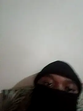 Snapshot of kalanetee chatting on April 15, 2026, 3:46 am kalanetee online show from April 15, 2026, 3:46 am