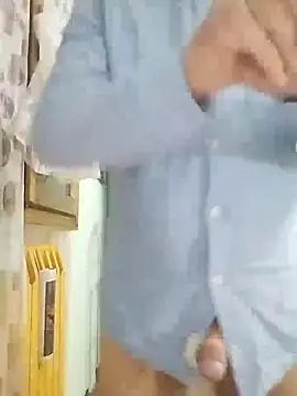 Snapshot of MATTIS11 chatting on March 12, 2025, 3:18 pm MATTIS11 online show from March 12, 2025, 3:18 pm