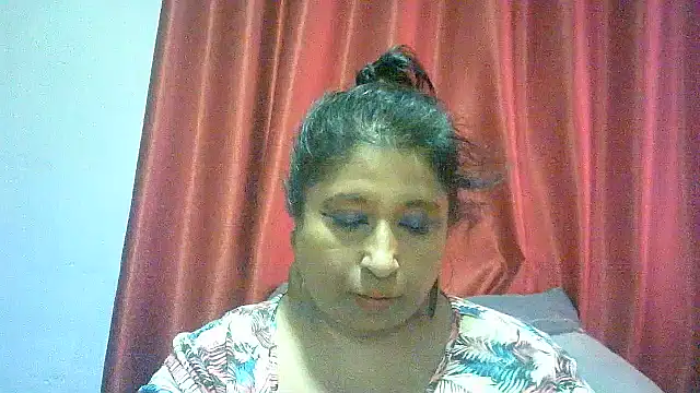 raniofsex02 online show from February 5, 2025, 11:55 am