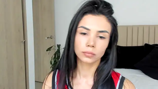 Snapshot of AnaHenao chatting on November 1, 2025, 9:17 pm AnaHenao online show from November 1, 2025, 9:17 pm