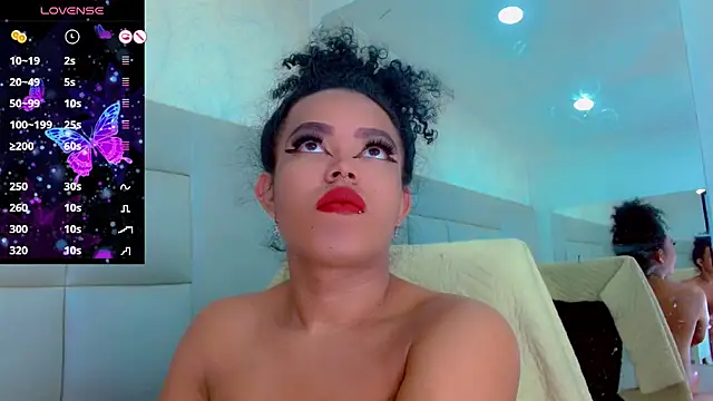 KayleighDreams  online show from January 15, 2025, 2:35 pm
