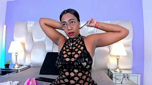 dirtyvictoria online show from September 29, 2025, 12:10 pm