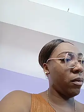 Snapshot of dirtyvictoria chatting on November 23, 2025, 12:49 pm dirtyvictoria online show from November 23, 2025, 12:49 pm