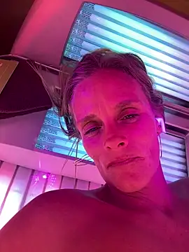 vixendoll87 online show from February 7, 2025, 11:13 pm