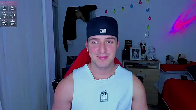 liam oficial02 online show from December 7, 2024, 3:47 am