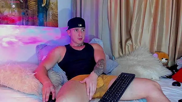 liam oficial02 online show from October 4, 2025, 5:05 am