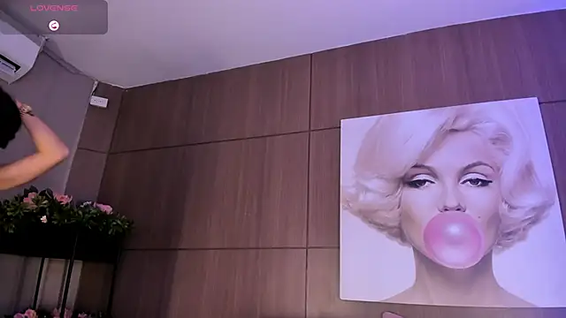 AgattaDuque online show from September 24, 2025, 11:08 pm