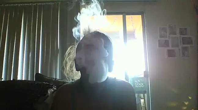 halobabe7620 online show from December 28, 2024, 7:43 pm