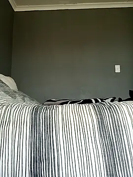 Snapshot of the_greatt chatting on December 15, 2025, 9:46 am the greatt online show from December 15, 2025, 9:46 am