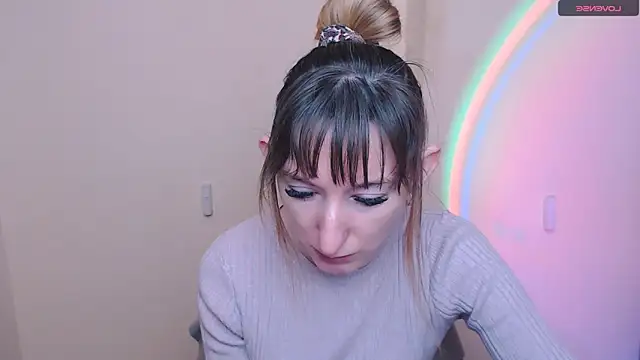 AmandaSell online show from March 25, 2026, 7:47 am