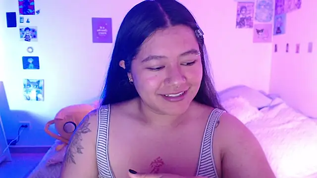 StephaniFox online show from December 15, 2024, 9:20 pm