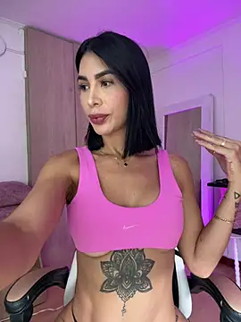 Dj scarlettmorreti online show from August 5, 2026, 7:17 pm