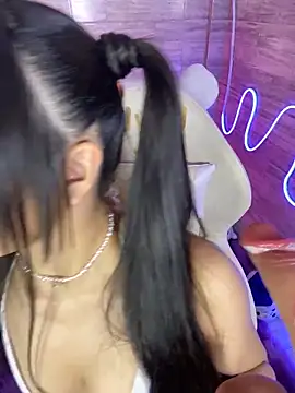 Bubalu Uwwu online show from December 15, 2025, 4:28 am