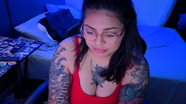 Snapshot of miacanela_xo chatting on July 19, 2026, 1:20 am miacanela xo online show from July 19, 2026, 1:20 am