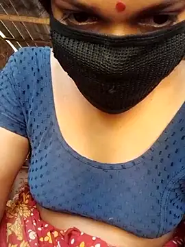 HotSexyBoudi online show from March 3, 2025, 8:49 am