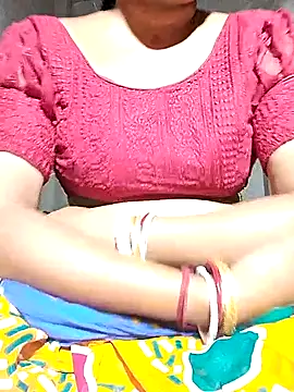 HotSexyBoudi online show from March 23, 2026, 9:13 am