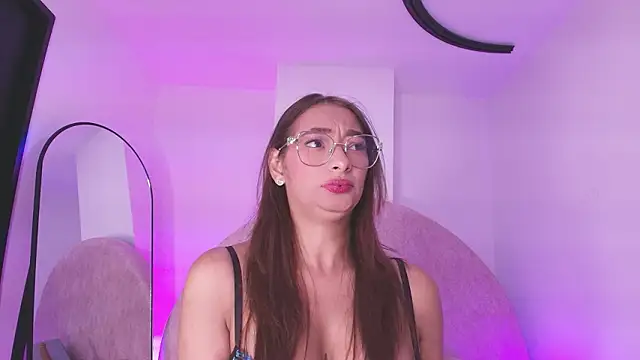 vale ross  online show from March 17, 2026, 3:00 am