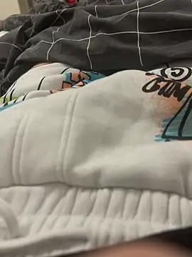 Snapshot of bdsm19 chatting on February 6, 2026, 7:39 pm bdsm19 online show from February 6, 2026, 7:39 pm