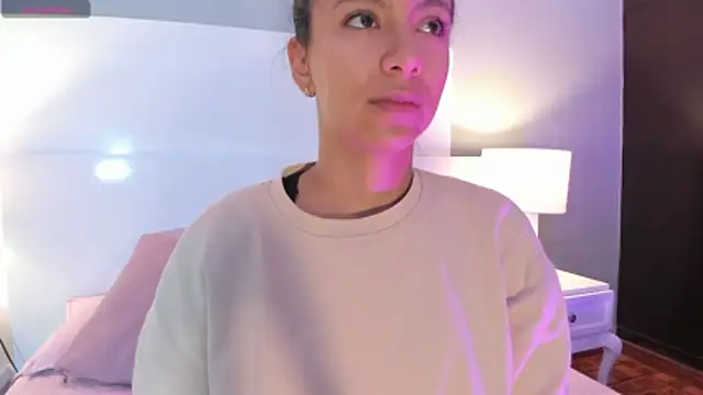 Tamaraakins online show from January 13, 2026, 12:43 pm