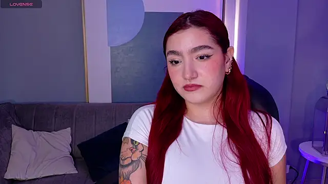 ViolettCastel online show from January 8, 2026, 7:05 pm