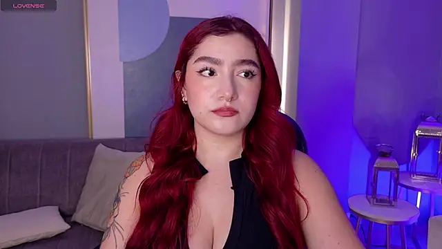 Snapshot of ViolettCastel chatting on February 23, 2026, 7:55 pm ViolettCastel online show from February 23, 2026, 7:55 pm