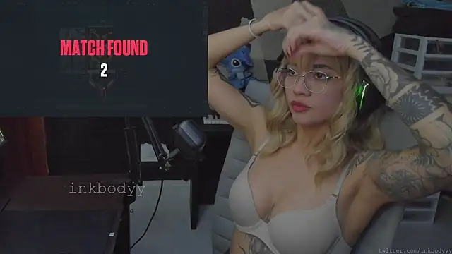 Snapshot of INKbodyy chatting on March 8, 2025, 1:28 am INKbodyy online show from March 8, 2025, 1:28 am