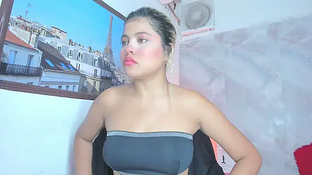 sofiacastillo01 online show from May 28, 2026, 1:41 pm