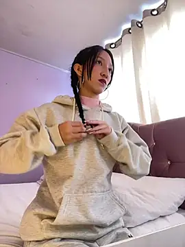 peiton steele7 online show from February 26, 2025, 8:11 pm