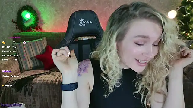 Snapshot of VerdgyMiller chatting on December 25, 2024, 8:07 am VerdgyMiller online show from December 25, 2024, 8:07 am