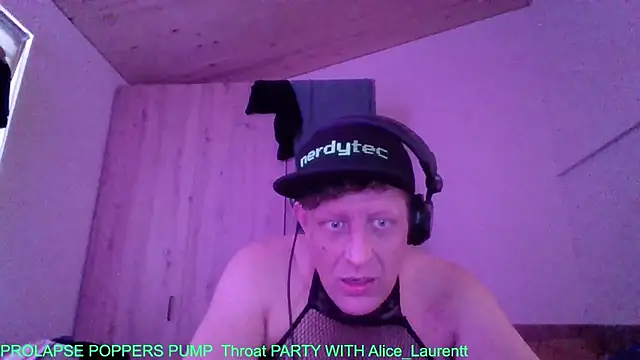 Bigthroaterboy online show from October 5, 2025, 10:13 am